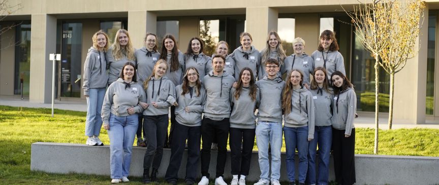 Team vom Mädchen*-und-Technik-Tag