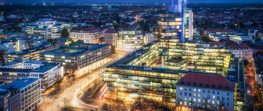 Skyline Hannover City in Abendstimmung