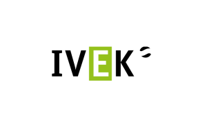 Logo mit dem Schriftzug „IVEK": Die Buchstaben I, V, K in Schwarz, E auf grünem Hintergrund, kleines Symbol rechts oben.