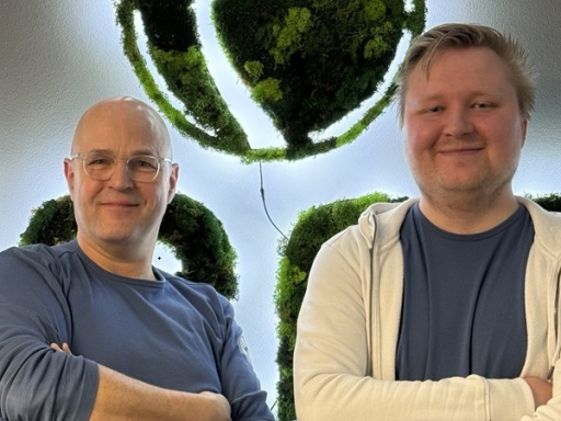 Jürgen Recha, Geschäftsführer und Yannik Sippel der interev GmbH