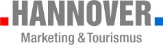 Logo „Hannover Marketing & Tourismus" in Grau, mit rotem Quadrat links und blauem Quadrat rechts.