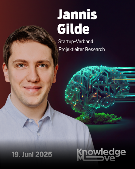 Porträt von Jannis Gilde, Projektleiter Research im Startup-Verband, bei KnowledgeMove am 19. Juni 2025.