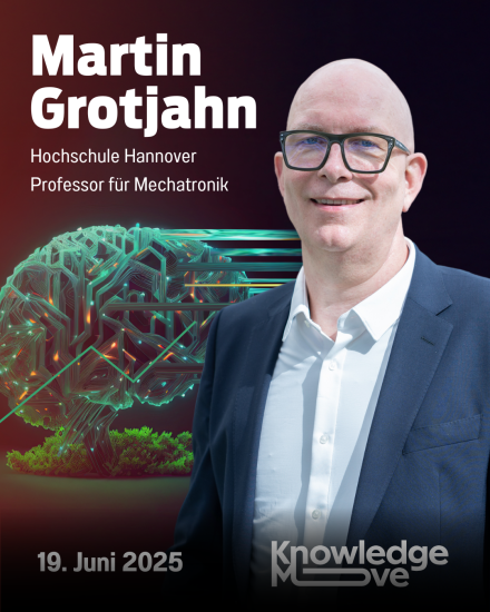 Porträtfoto von Martin Grotjahn, Professor für Mechatronik, Hochschule Hannover. Veranstaltung Knowledge Move, 19. Juni 2025.