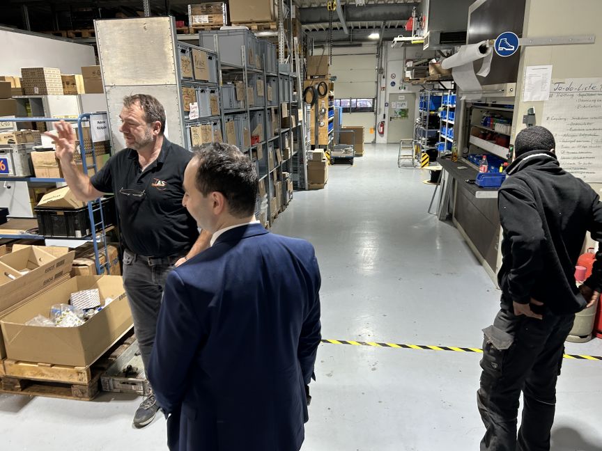 Besuch im Lager von AS-Durcklufttechnik Besuch im Lager von AS-Durcklufttechnik