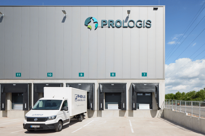 Logistikhalle Prologis-Rhenus-Home-Delivery-LKW