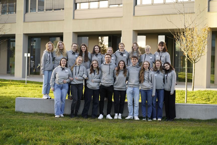 Team vom Mädchen*-und-Technik-Tag