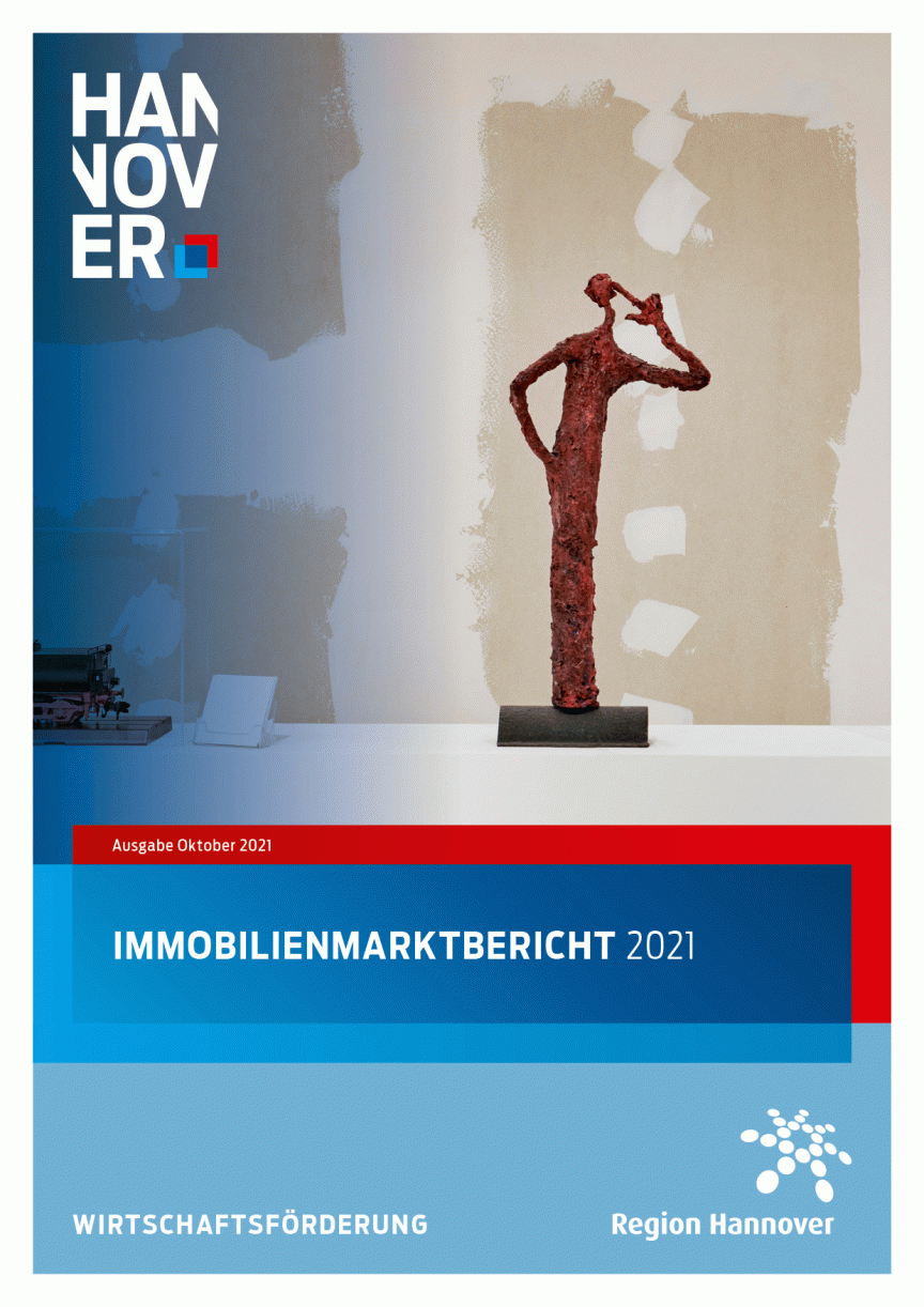 Titelseite „Immobilienmarktbericht 2021", Region Hannover, Oktober 2021. Rote abstrakte Figur-Skulptur auf weißem Sockel.